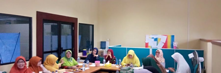 ISAIS UIN SUSKA RIAU Menggelar Diskusi Kedua “Membaca Ulang Sejarah Islam Klasik” (Satu Semester Bersama Prof. Dr. H. Munzir Hitami, M.A.)